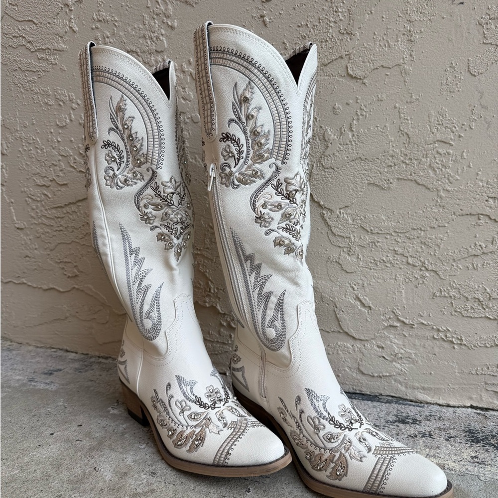 White and Silver Heeled Boots with Intricate Embroidery